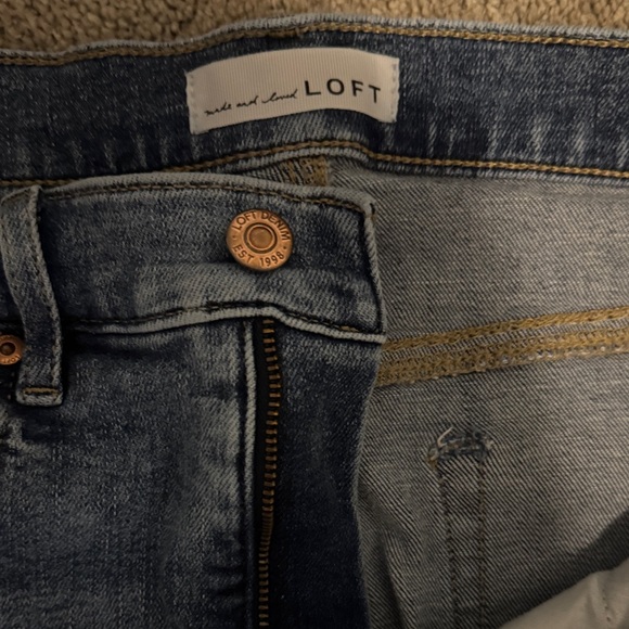 LOFT Mid-Blue Wide-Leg Jeans with Raw Hem - Picture 2 of 7